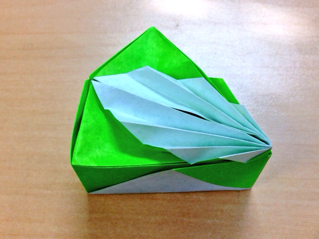 折り紙 ショートケーキのお直し 折々な日々 Let S Origami